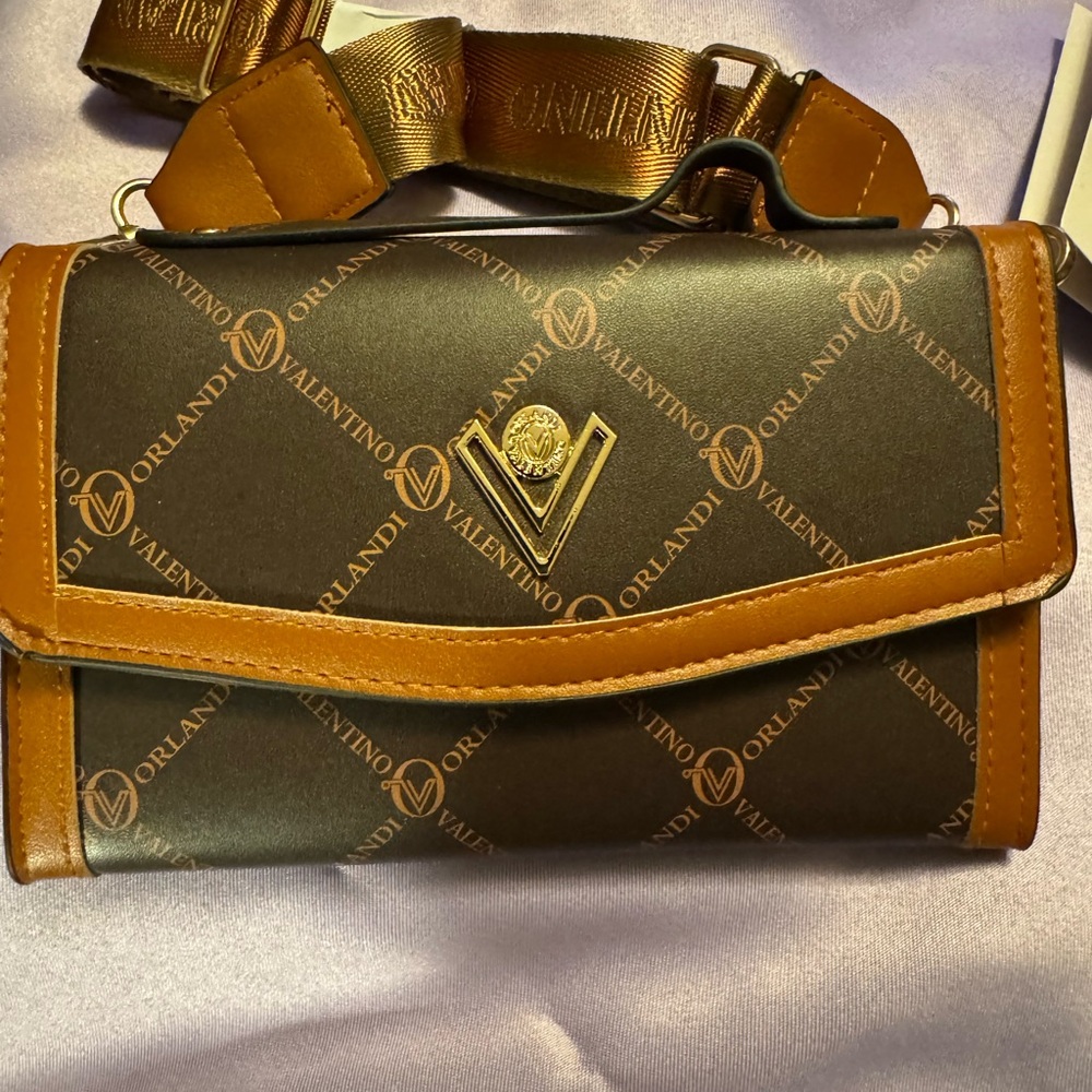 Valentino Orlandi Crossbody/Wallet MSRP $159